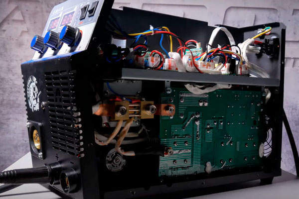 Что выбрать? Overman или Динамику?