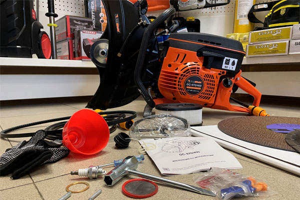 Запускаем бензорез Foxweld GC-970/400. Особенности пуска