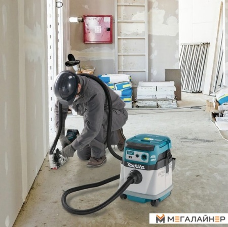 Пылесос Makita DVC154LZ купить в Минске с доставкой