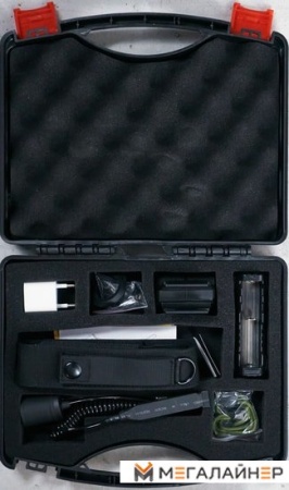 Фонарь Armytek Dobermann Hunting Kit