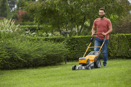 Купить газонокосилку в Минске. Цена газонокосилки в рассрочку