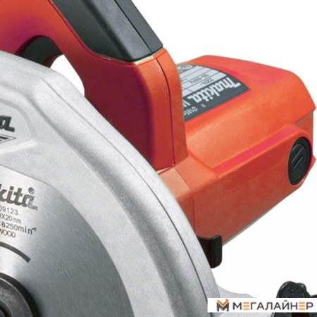 Дисковая (циркулярная) пила Makita MT M5802 купить в Минске с доставкой