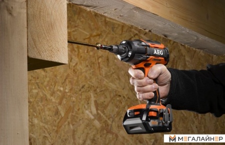 Ударный гайковерт AEG BSS 18C 12ZBL LI-402C 4935459427 (с 2-мя АКБ, 4.0 Ah) купить в Минске с доставкой