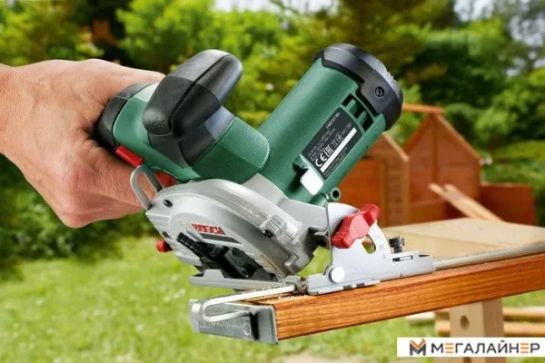 Дисковая пила Bosch UniversalCirc 12 [06033C7002] купить в Минске с доставкой