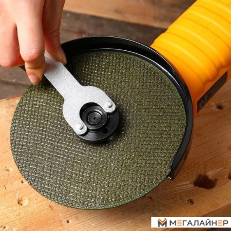 Угловая шлифмашина Deko DKAG1500-150 063-4299 купить в Минске с доставкой