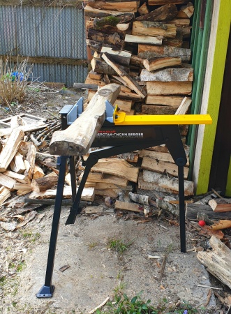 Верстак универсальный складной с быстрозажимными тисками BERGER BG1298 купить в Минске с доставкой