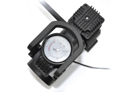 Компрессор автомобильный для накачки шин «БелАК» «Торнадо-20», 35 л/мин