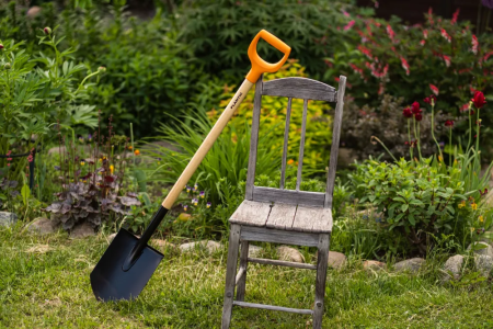 Лопата штыковая остроконечная Plantic Дача 11008-01 купить в Минске с доставкой