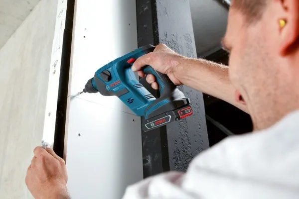 Перфоратор Bosch GBH 18 V-LI Compact Professional [0611905300] купить в Минске с доставкой