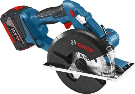 Дисковая пила Bosch GKM 18 V-LI Professional [06016A4001]