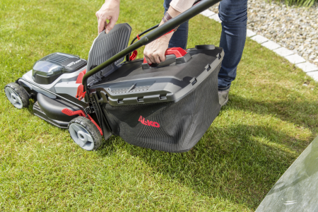 Купить газонокосилку в Минске. Цена газонокосилки в рассрочку