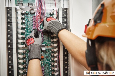 Искусственная кожа Milwaukee Hi-Dex 3/C 9/L 4932480498