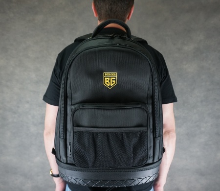 Рюкзак для инструментов, пластиковое дно, 30л BERGER BG1200 купить в Минске с доставкой