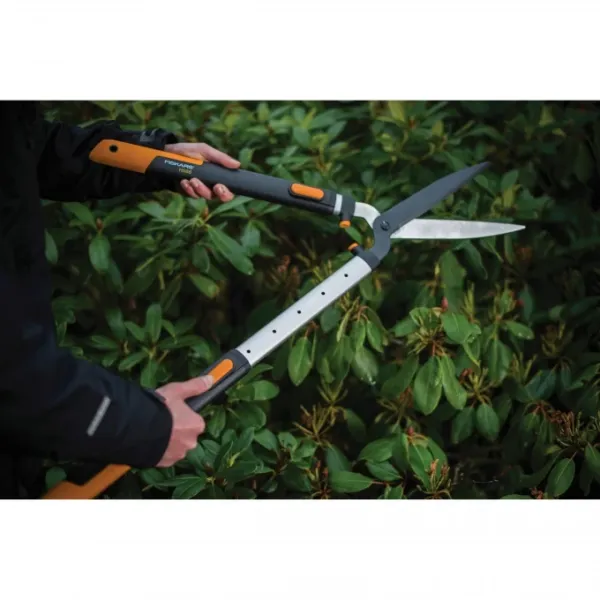 Ножницы для живой изгороди телескопические FISKARS SmatrFit (114800) (1013565) купить в Минске с доставкой