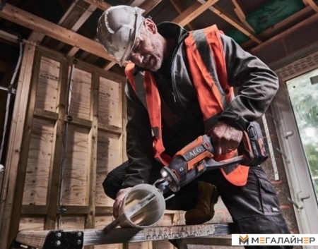 Сабельная пила AEG Powertools BUS18CBL-0 4935471984 (без АКБ) купить в Минске с доставкой