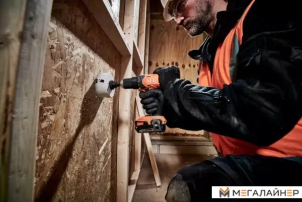 Ударная дрель-шуруповерт AEG Powertools BSB 18G4 4935478631 (с 2-мя АКБ, кейс) купить в Минске с доставкой