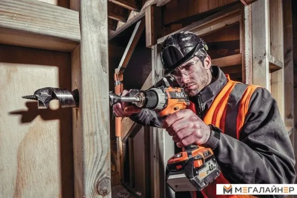 Ударный шуруповерт AEG Powertools BSB 18C2BL LI-402C 4935464097 (с 2-мя АКБ, кейс) купить в Минске с доставкой