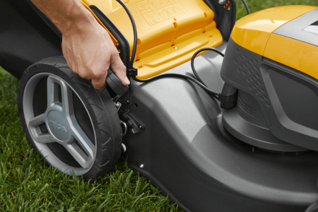 Купить газонокосилку в Минске. Цена газонокосилки в рассрочку