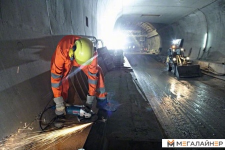 Угловая шлифмашина Bosch GWS 24-230 H Professional купить в Минске с доставкой