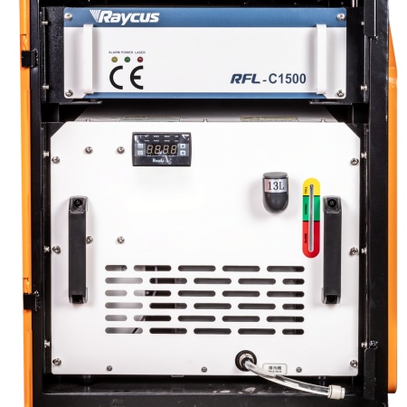 Аппарат для ручной лазерной сварки, резки и очистки FOXWELD LASER 1500-3-МТ