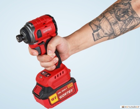 Винтоверт Wortex CWR 0218 1329730 (с 1-им АКБ, кейс) купить в Минске с доставкой