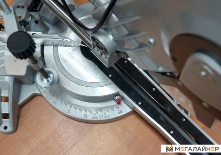 Торцовочная пила Энкор Корвет 6-330С 90062 купить в Минске с доставкой