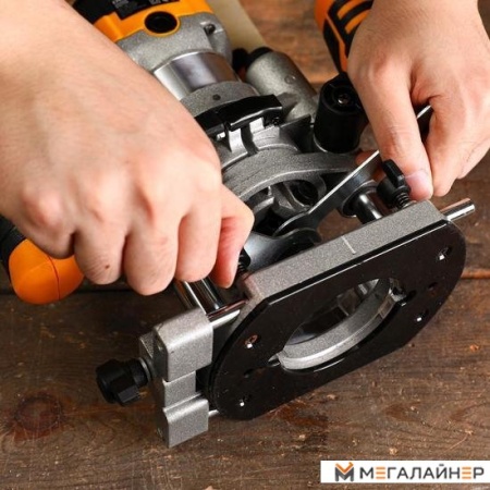 Вертикальный фрезер Deko DKR950 063-4331 купить в Минске с доставкой