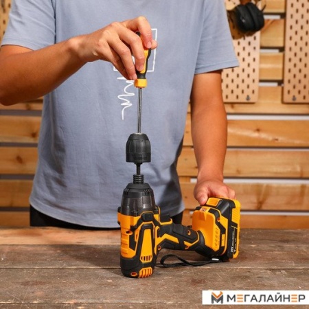 Винтоверт Deko DKIS20-Li Set 063-4392 (с 2-мя АКБ, кейс) купить в Минске с доставкой