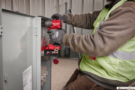 Ударная дрель-шуруповерт Milwaukee M18 ONEPD3-0X 4933492798 (без АКБ, кейс) купить в Минске с доставкой