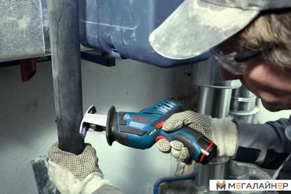 Сабельная пила Bosch GSA 10.8 V-LI Professional (060164L972) купить в Минске с доставкой