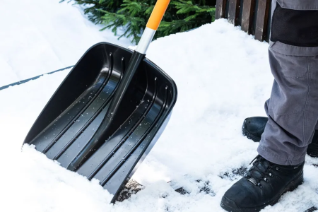 Лопата для уборки снега Plantic Snow Light 12001-01 купить в Минске с доставкой