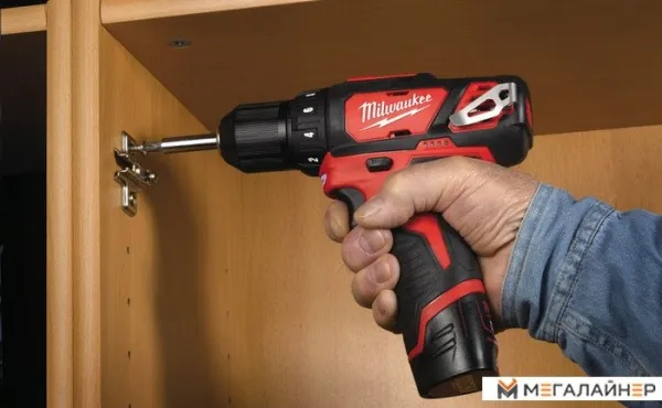 Дрель-шуруповерт Milwaukee M12 BDD-202C купить в Минске с доставкой