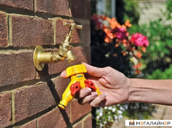 Разветвитель Hozelock Dual Tap 2256 купить в Минске с доставкой
