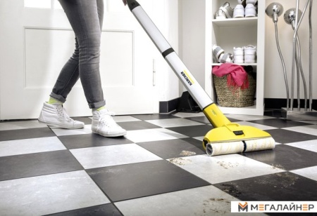 Электрошвабра Karcher EWM 2 1.056-300.0 купить в Минске с доставкой