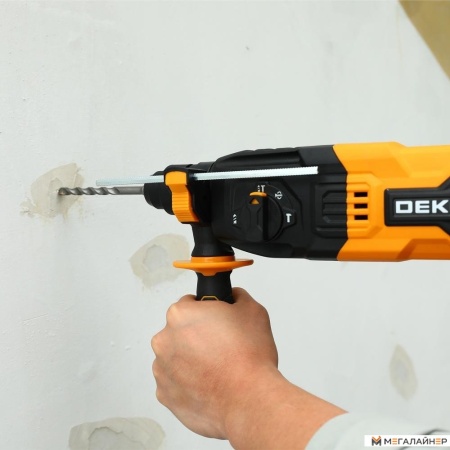 Перфоратор Deko DKH900 083-1044 (кейс) купить в Минске с доставкой