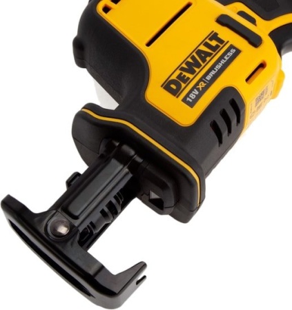 Сабельная пила DeWalt DCS369N-XJ (без АКБ) купить в Минске с доставкой