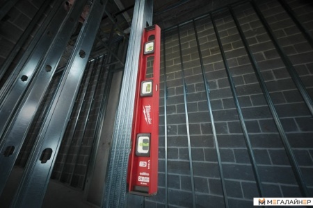 Уровень строительный Milwaukee I-Beam магнитный 4932478565 купить в Минске с доставкой