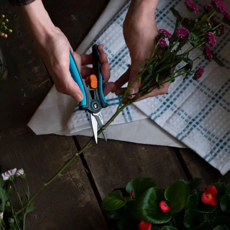 Ножницы для флористики Plantic Light L62 25262-01 купить в Минске с доставкой