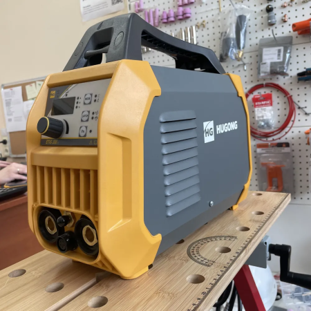 Сварочный инвертор HUGONG ETIG 200 III