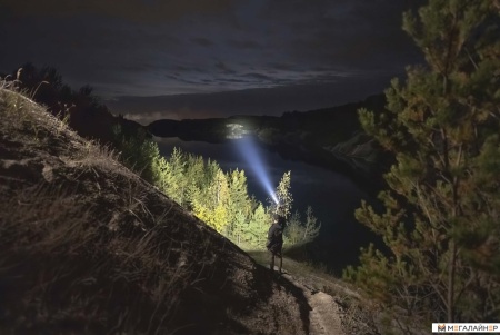 Фонарь Armytek Barracuda Pro Max Magnet USB